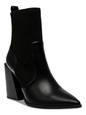 Wild Pair 7 Trinity Black Pointed Toe Ankle Boots Pull-On Knit Booties NWT